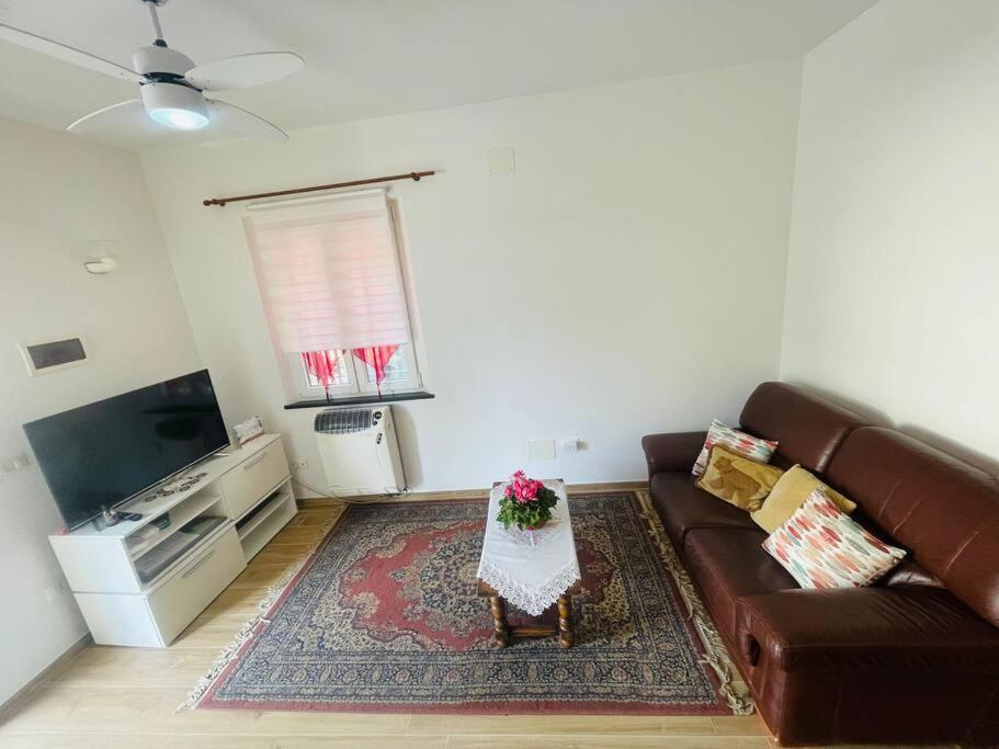Giorgio'S Apartment Pisa Fiocina ภายนอก รูปภาพ
