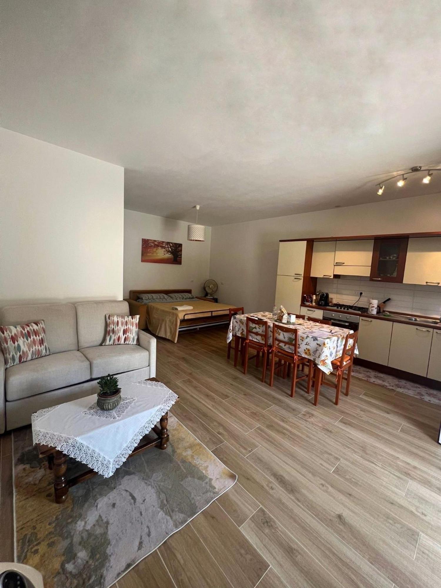Giorgio'S Apartment Pisa Fiocina ภายนอก รูปภาพ